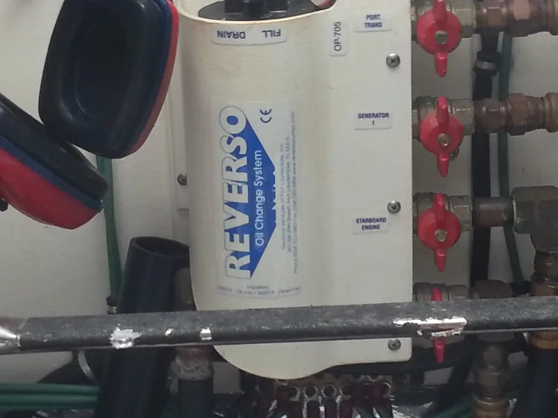 Oil changing system