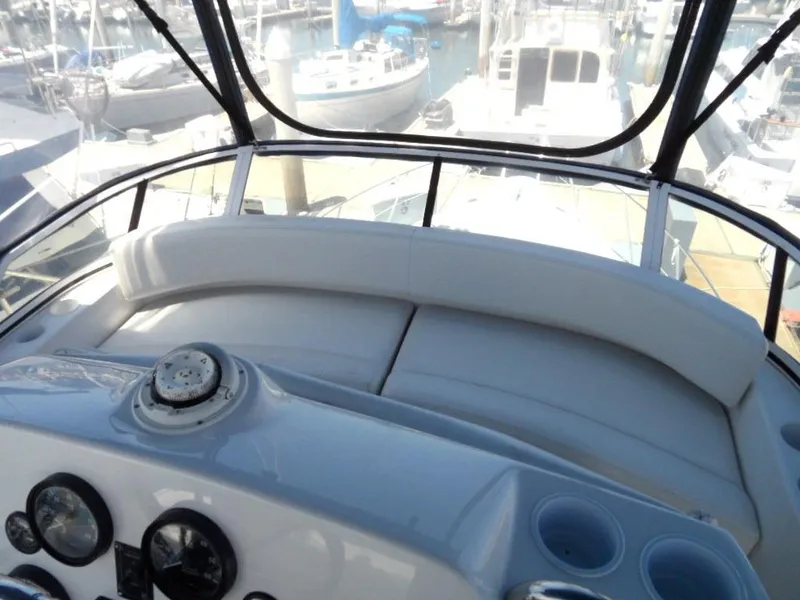 2001 Silverton 352 Motor Yacht