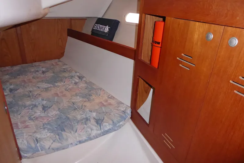 Aft berth