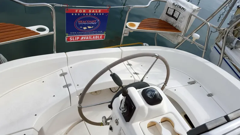 Cockpit Folding Wheel