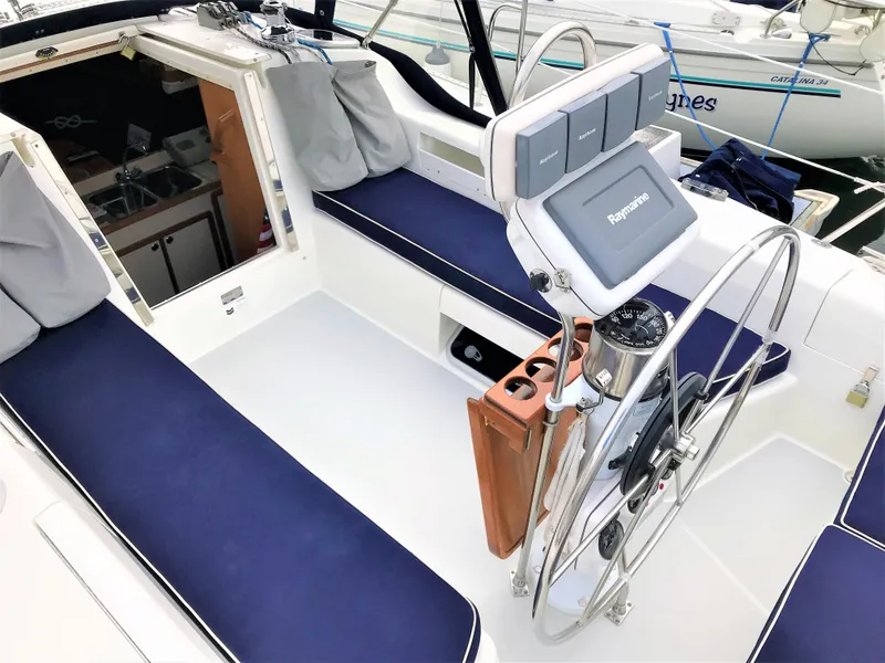 2001 Catalina 34 MkII