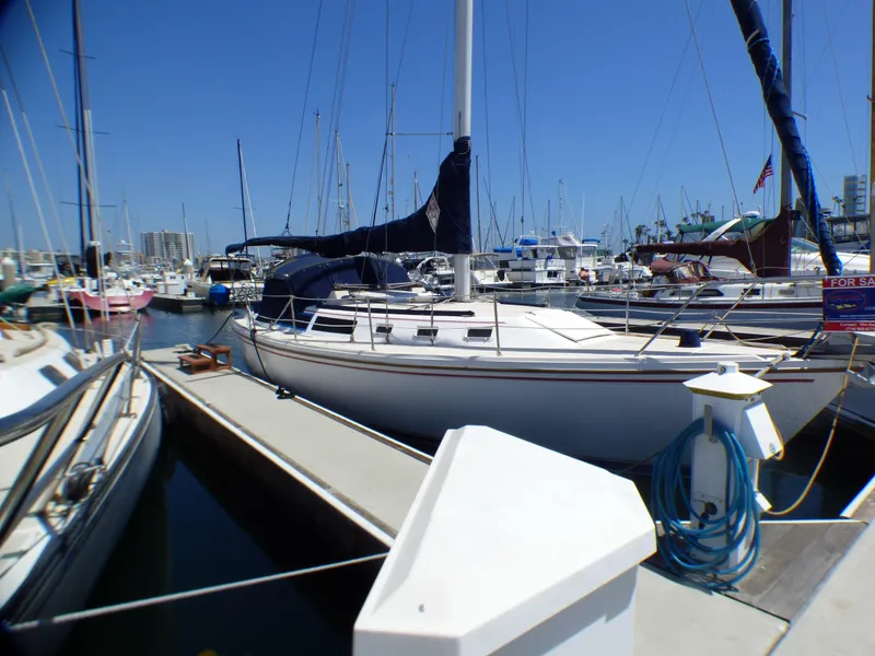 1986 Catalina 34