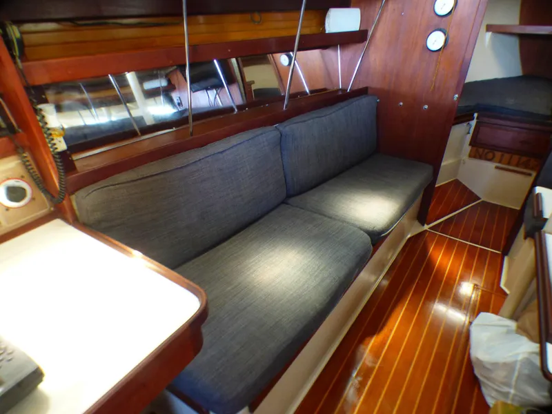 1986 Catalina 34