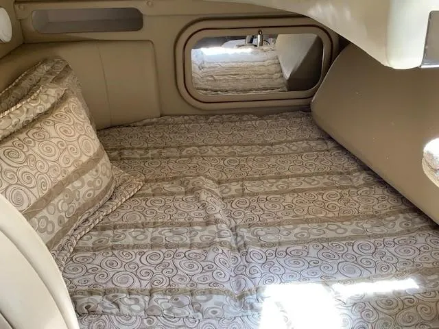 2006 Rinker 342 Express Cruiser