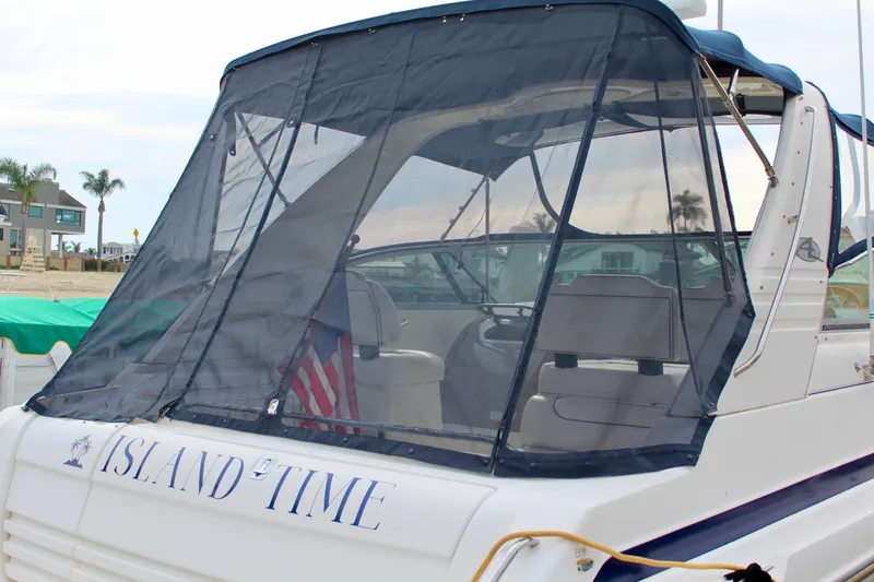 1998 Bayliner Avanti 3685 Sunbridge Express