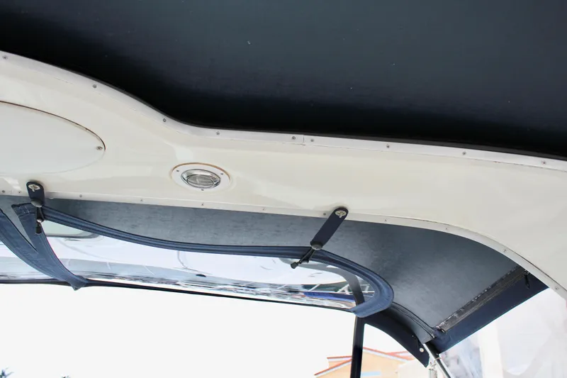 1998 Bayliner Avanti 3685 Sunbridge Express