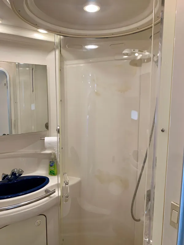 1998 Bayliner Avanti 3685 Sunbridge Express