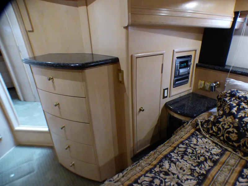 1999 Carver 530 Voyager Pilothouse