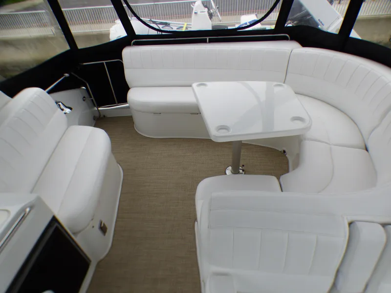 1999 Carver 530 Voyager Pilothouse