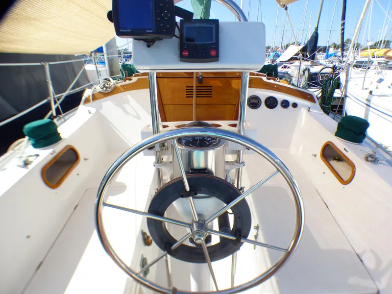 1979 Catalina 30