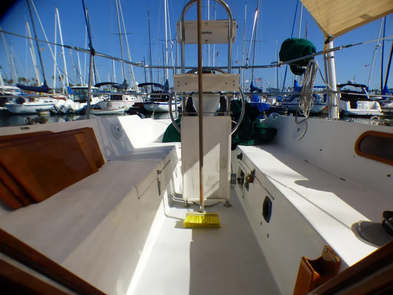 1979 Catalina 30
