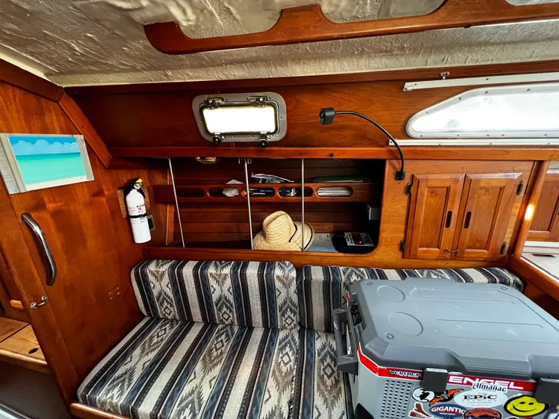1984 Ericson 35.3