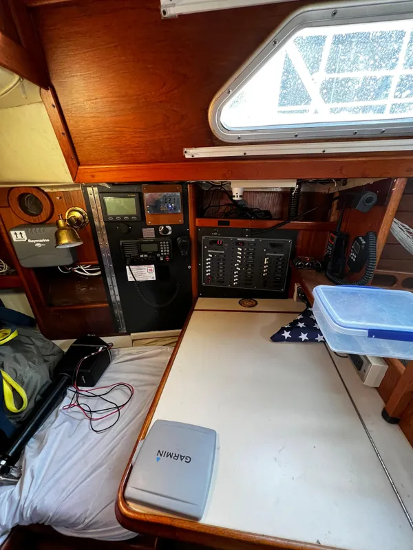 1984 Ericson 35.3