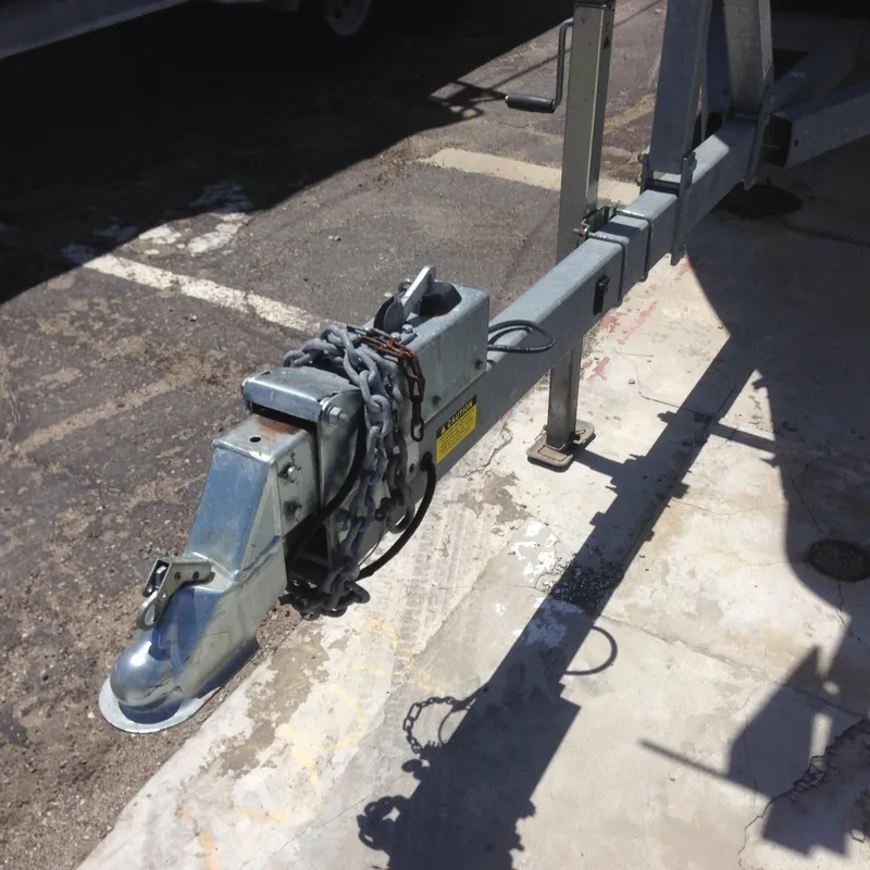 2007 Seaswirl Striper 2601 Walkaround I/O