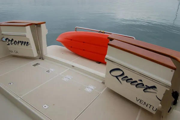 2001 Offshore Yachts Pilothouse