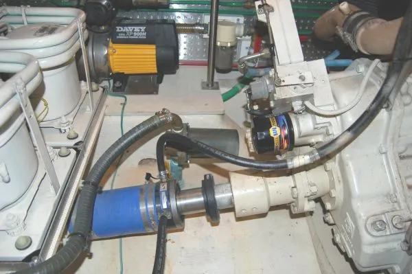 2001 Offshore Yachts Pilothouse