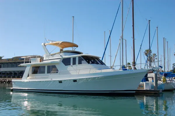 2001 Offshore Yachts Pilothouse