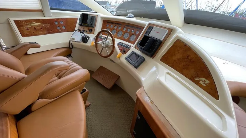 1996 Azimut 54 Flybridge Yacht