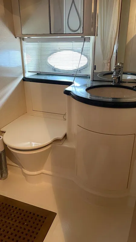 1996 Azimut 54 Flybridge Yacht