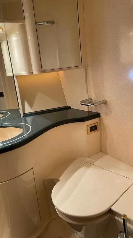 1996 Azimut 54 Flybridge Yacht