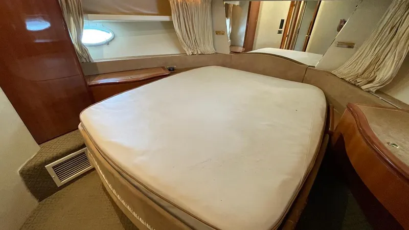 1996 Azimut 54 Flybridge Yacht