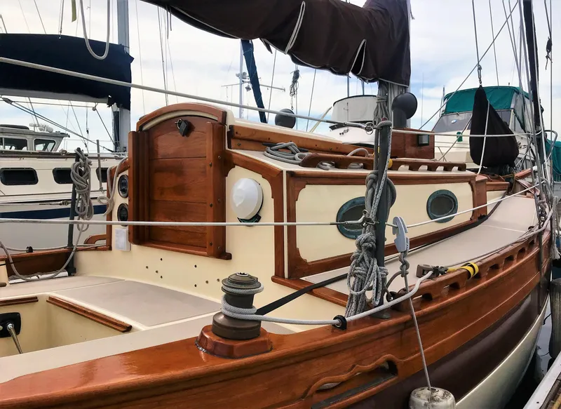 1980 Falmouth Cutter 22