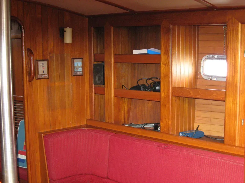 Starboard Salon