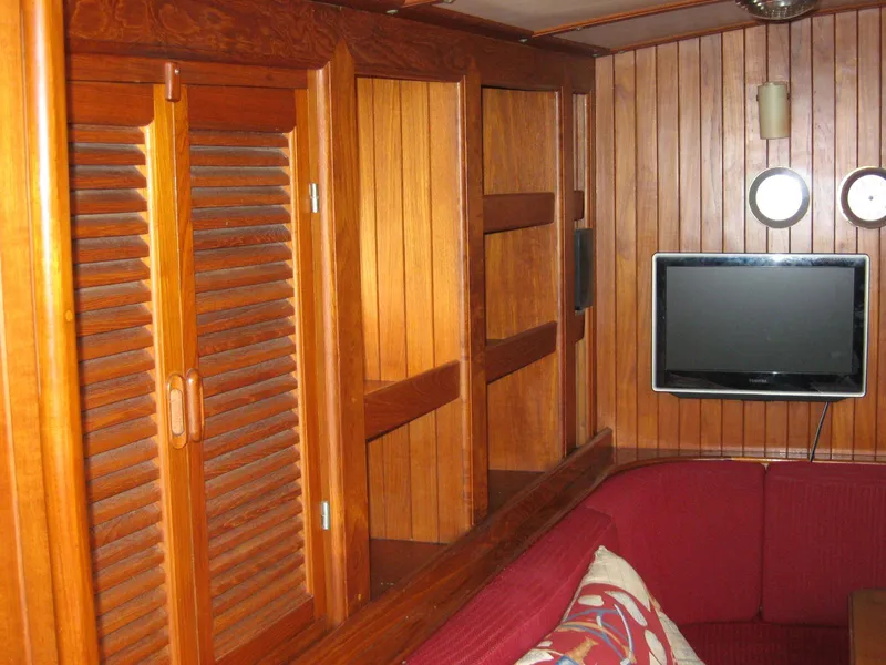 Port Salon