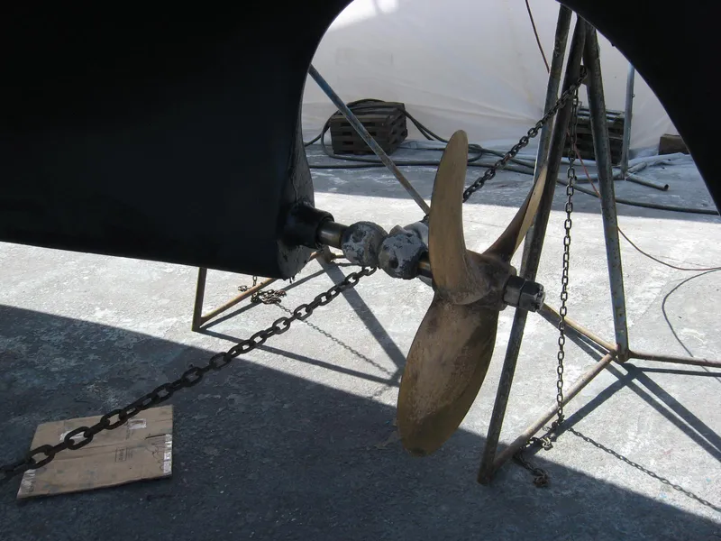 Bronze 3-Blade Prop 4/14