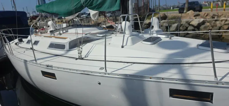 1991 Beneteau Oceanis 390