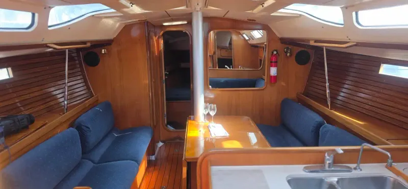 1991 Beneteau Oceanis 390