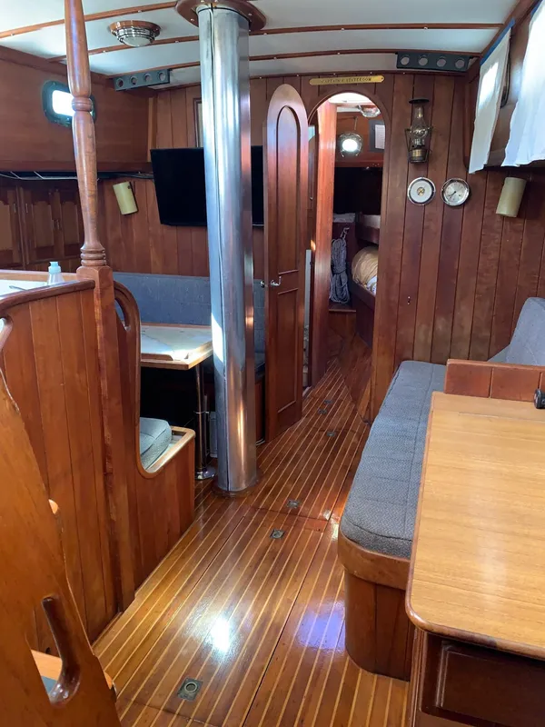 1979 Explorer 45