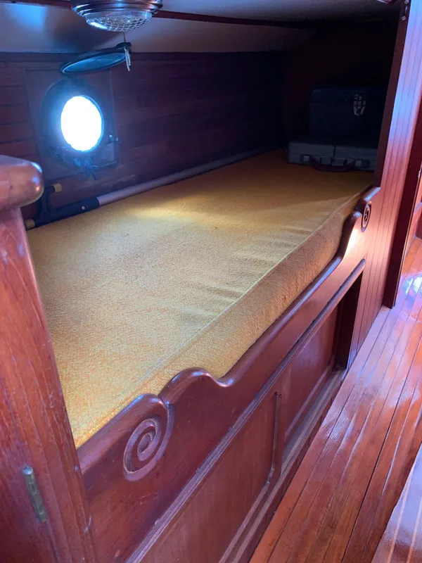 Starboard Sea Berth