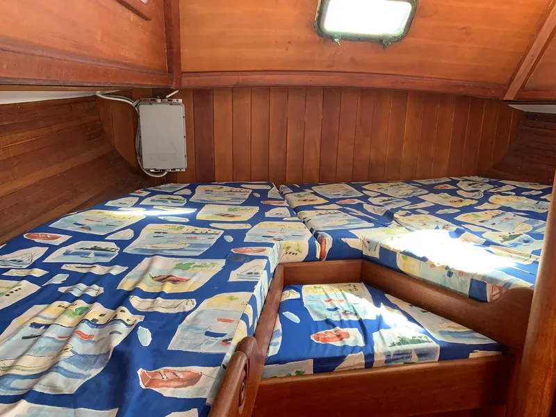 1979 Explorer 45
