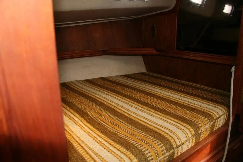 1978 Islander Freeport 36