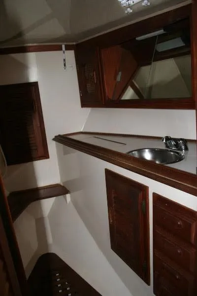 1978 Islander Freeport 36