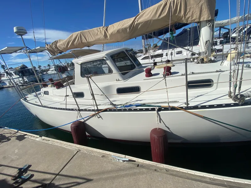 1985 Oceanic Center Cockpit 45