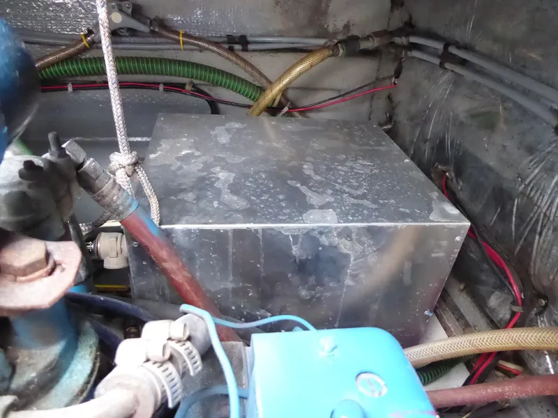 Hot water heater (new)