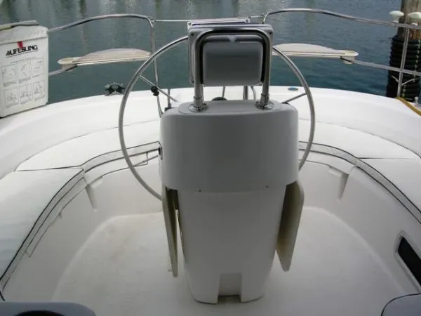 1999 Hunter 410