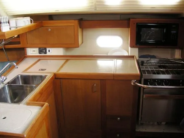 1999 Hunter 410