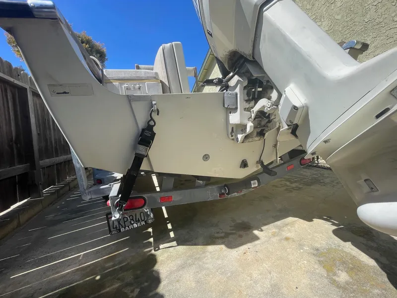 1981 Boston Whaler Outrage 22