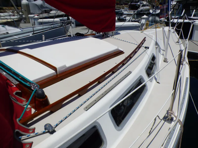 1977 Catalina 30
