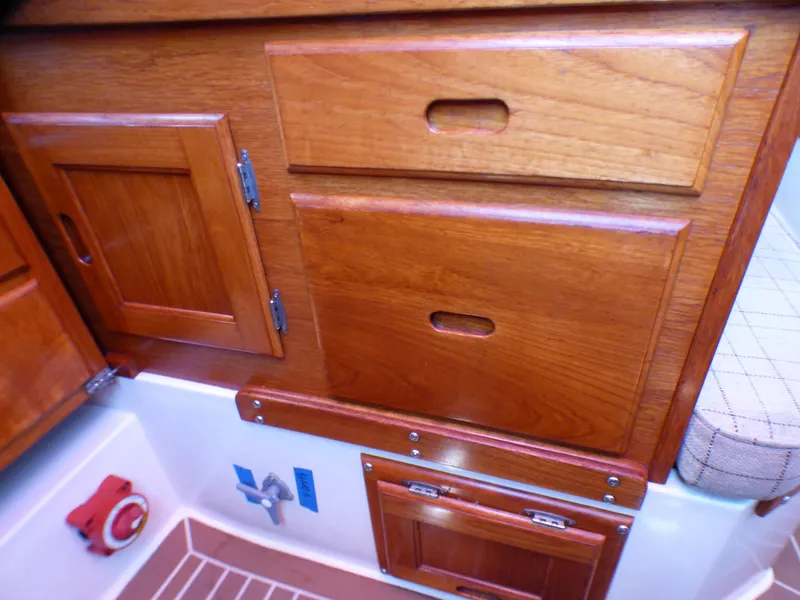 1977 Catalina 30