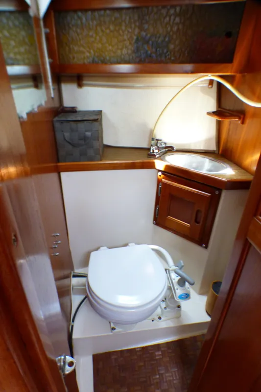 1977 Catalina 30
