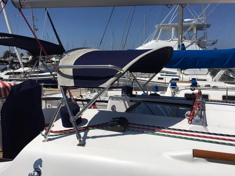 2005 Beneteau 323