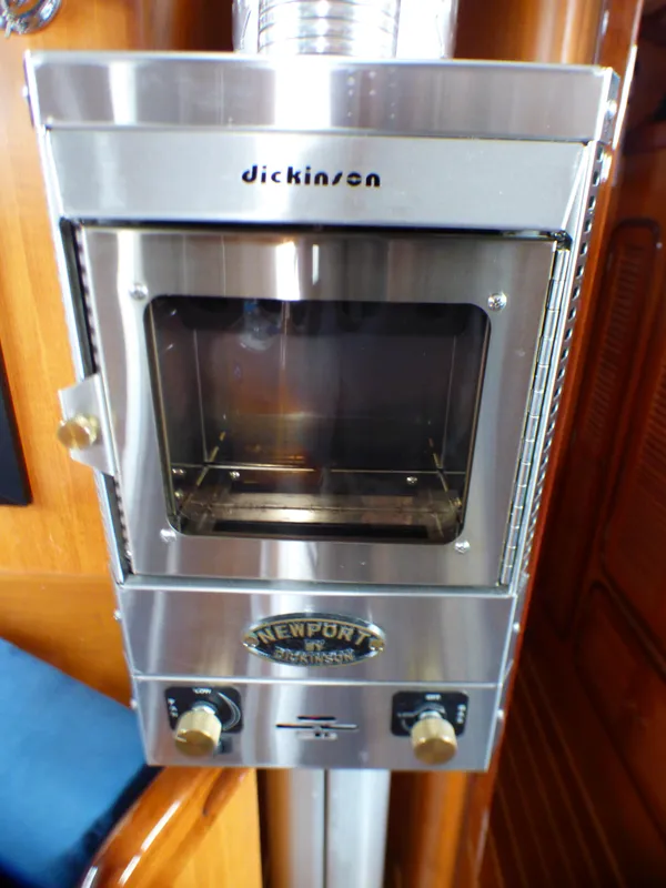 2000 Tayana 48