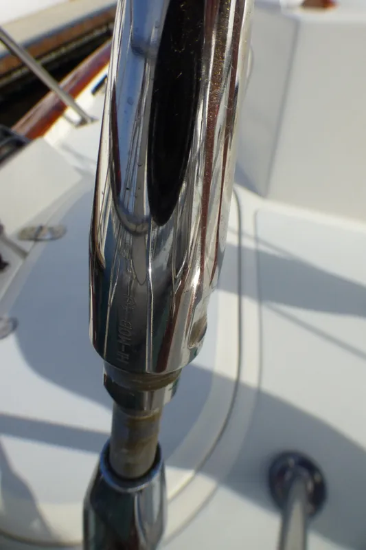 2000 Tayana 48