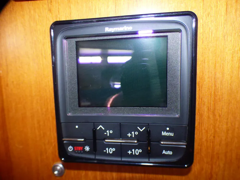 2000 Tayana 48
