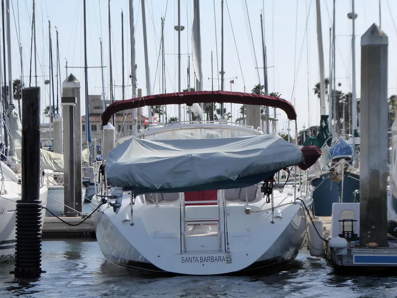 Stern in slip