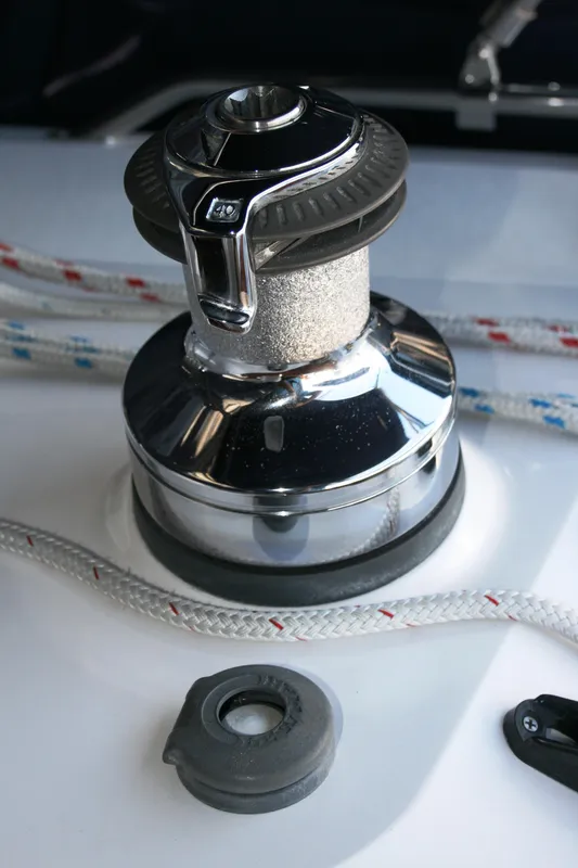2012 Catalina 385